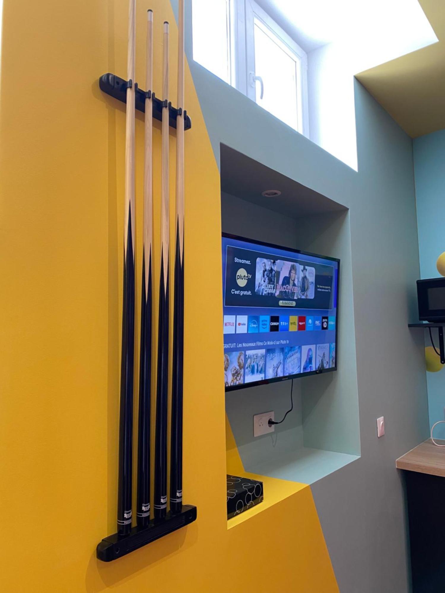 Capsule Bonbon - Balneo - Sauna - Billard - Nintendo Switch Douai Extérieur photo