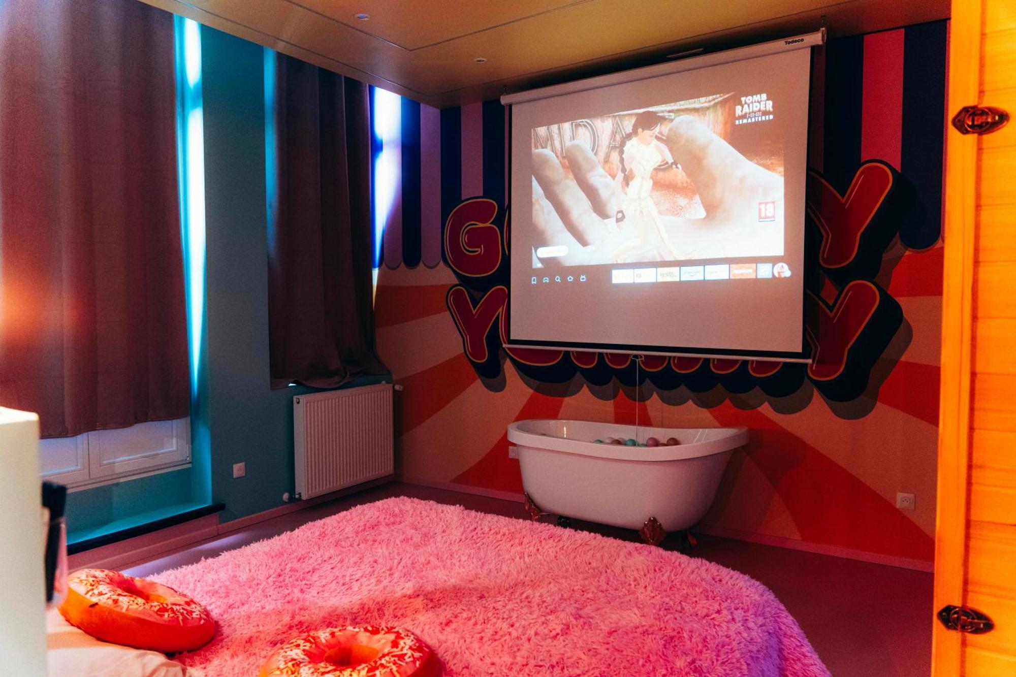 Capsule Bonbon - Balneo - Sauna - Billard - Nintendo Switch Douai Extérieur photo