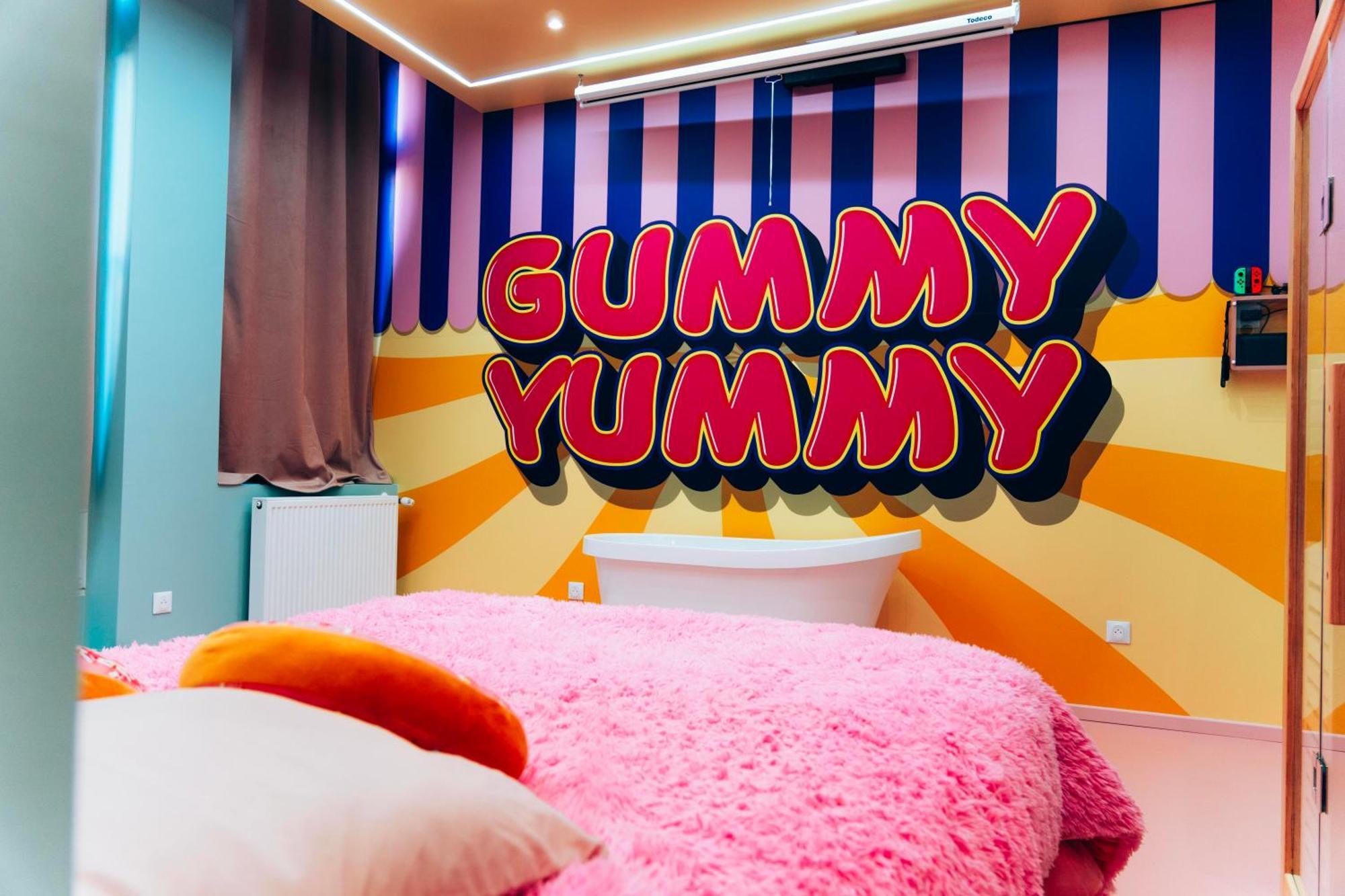 Capsule Bonbon - Balneo - Sauna - Billard - Nintendo Switch Douai Extérieur photo
